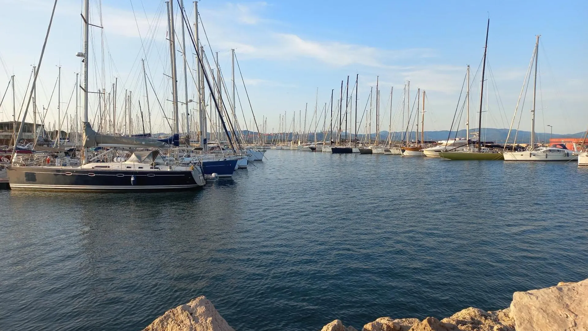 Apartment Duplex Port Hyeres Plage Vue Hippodrome